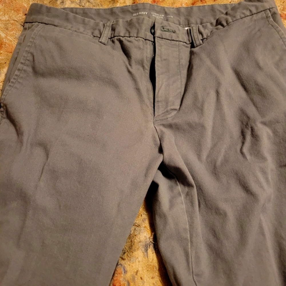 Old Navy Ultimate Slim 33x30 Men's Gray Casual Slacks